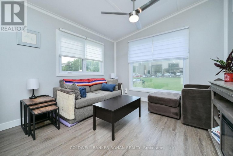 4 - 285 CRYDERMAN SIDE ROAD, Georgina (Baldwin), Ontario, L0E1R0