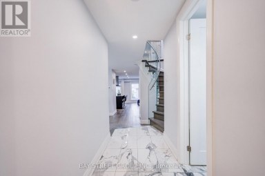 47 BECCA HALL TRAIL Toronto (Milliken) Ontario photo 6