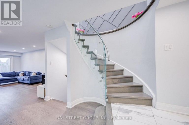 47 BECCA HALL TRAIL, Toronto (Milliken), Ontario, M1V2T7