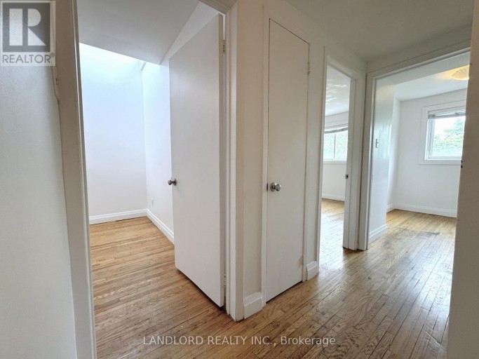 B - 1175 QUEEN STREET E, Toronto (South Riverdale), Ontario, M4M1L5