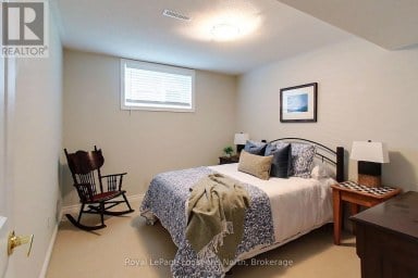 25 GREEN BRIAR DRIVE Collingwood Ontario photo 24
