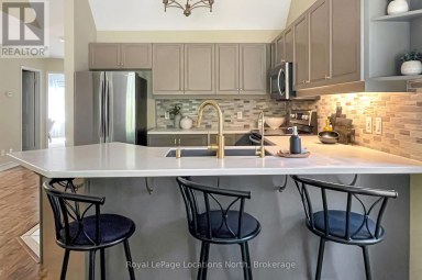 25 GREEN BRIAR DRIVE Collingwood Ontario photo 5