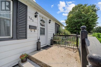 165 VICTORIA STREET Southwest Middlesex (Glencoe) Ontario photo 4