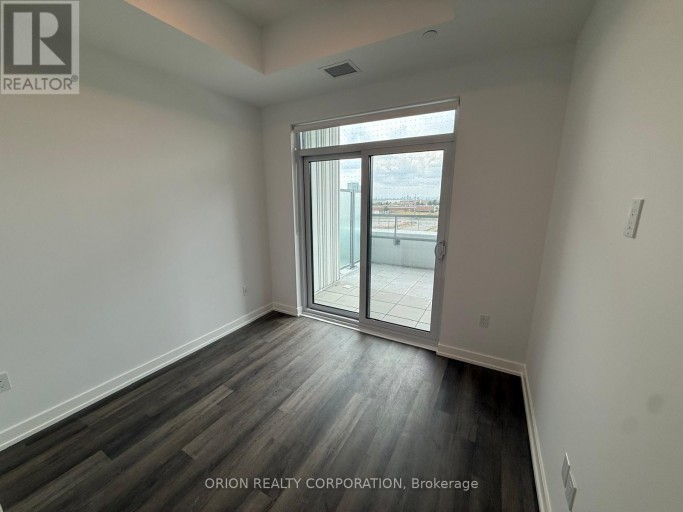 305 - 21 MEADOWDALE ROAD, Vaughan (Vaughan Corporate Centre), Ontario, L4K0H6