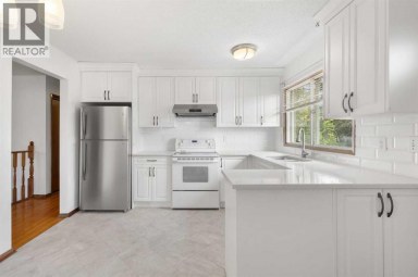6008 DALGETTY Drive NW Calgary Alberta photo 10