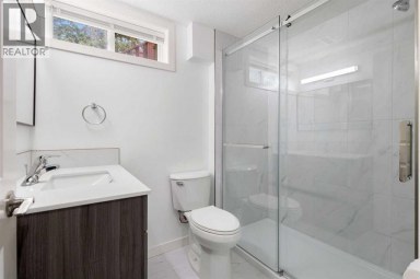 6008 DALGETTY Drive NW Calgary Alberta photo 29