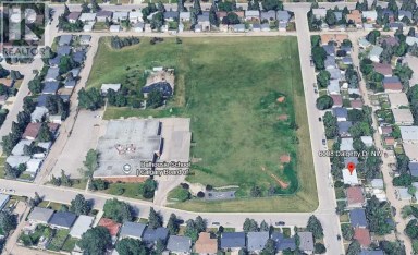 6008 DALGETTY Drive NW Calgary Alberta photo 42