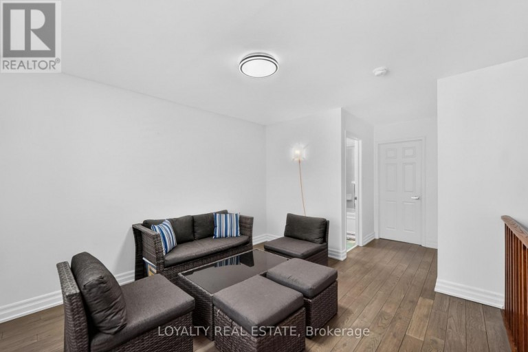5 SOUTHAM STREET, Ajax (Central East), Ontario, L1Z1R6