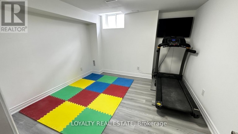 5 SOUTHAM STREET, Ajax (Central East), Ontario, L1Z1R6