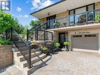 2 GRENADINE COURT Toronto (Humber Summit) Ontario photo 1