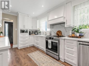 2 GRENADINE COURT Toronto (Humber Summit) Ontario photo 11