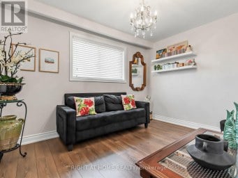 2 GRENADINE COURT Toronto (Humber Summit) Ontario photo 16