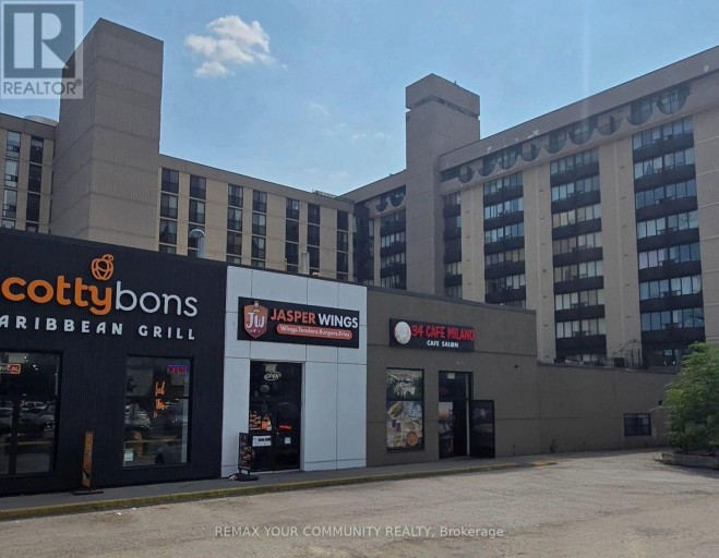 413 - 2737 KEELE STREET, Toronto (Downsview-Roding-CFB), Ontario, M3M2E9