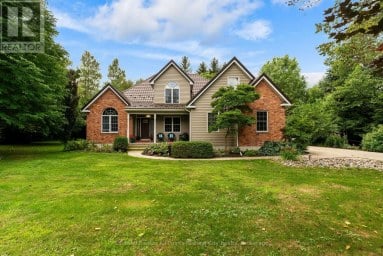 32 CHRISTY STREET, Bluewater (Bayfield), Ontario