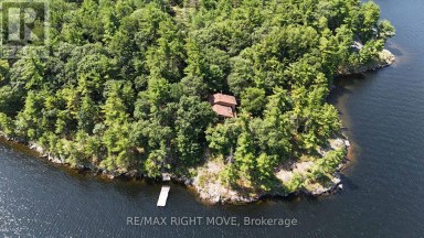 3140 ISLAND 1810 Georgian Bay (Gibson) Ontario photo 2