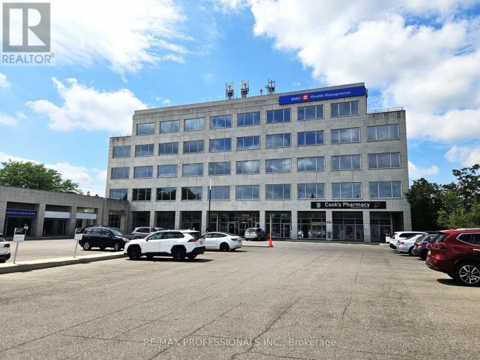 202 - 649 SCOTTSDALE DRIVE, Guelph (Kortright West), Ontario, N1G4T7