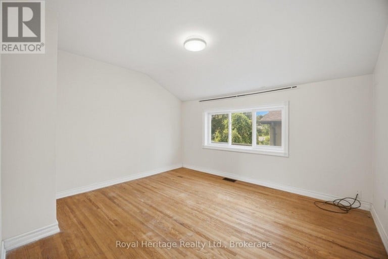 1546 LAKEMOUNT STREET, Oshawa (Lakeview), Ontario, L1J3Y2