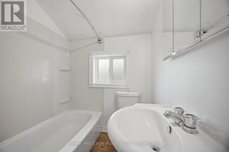 1546 LAKEMOUNT STREET, Oshawa (Lakeview), Ontario, L1J3Y2