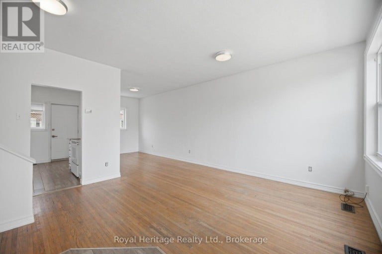1546 LAKEMOUNT STREET, Oshawa (Lakeview), Ontario, L1J3Y2
