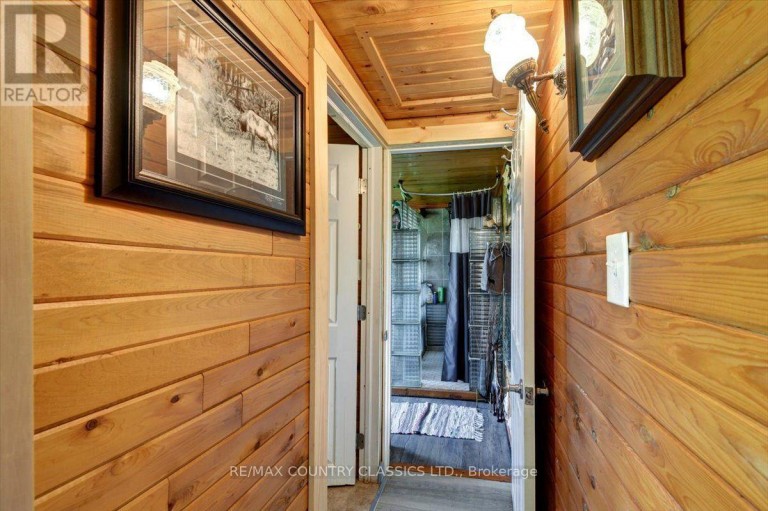 41 AIDE ROAD, Addington Highlands (Addington Highlands), Ontario, K0L2M0