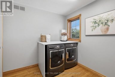23 JACK POOLE DRIVE Woodstock (Woodstock - North) Ontario photo 27
