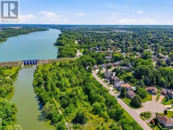 23 JACK POOLE DRIVE Woodstock (Woodstock - North) Ontario photo 3