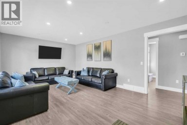 2046 33 Street SE Calgary Alberta photo 10