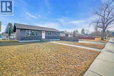 2046 33 Street SE Calgary Alberta photo 2