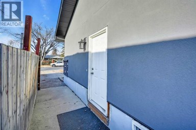 2046 33 Street SE Calgary Alberta photo 6