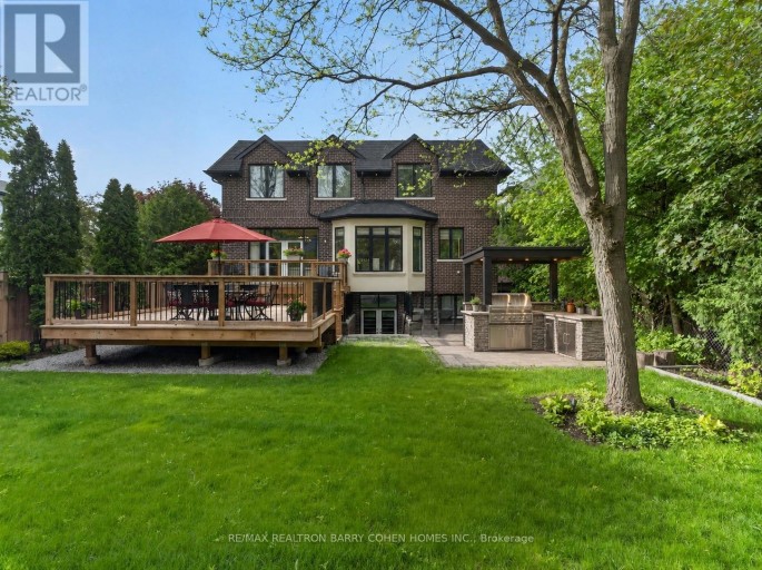 205 NORTHWOOD DRIVE, Toronto (Newtonbrook East), Ontario, M2M2K5