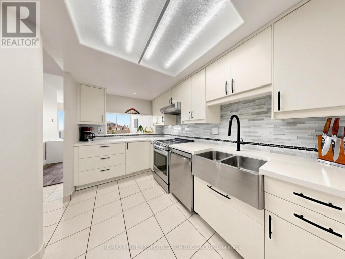 PH12 - 2460 EGLINTON AVENUE E, Toronto (Eglinton East), Ontario, M1K5J7