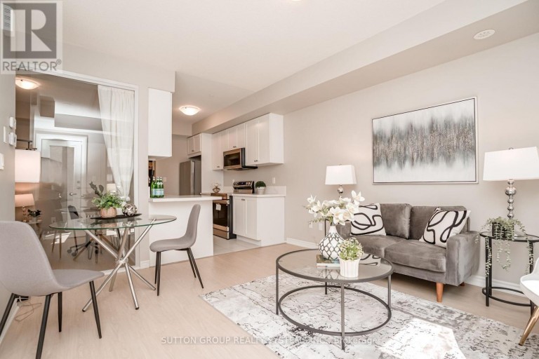 11 - 235 MCLEVIN AVENUE, Toronto (Malvern), Ontario, M1B0E8