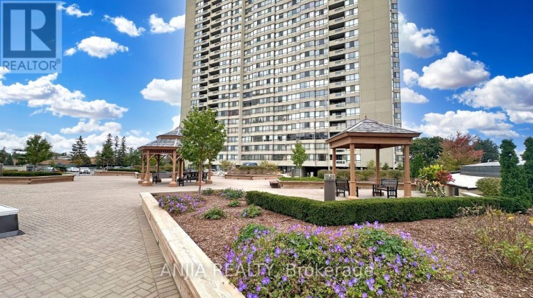 401 - 255 BAMBURGH CIRCLE, Toronto (Steeles), Ontario, M1W3T6