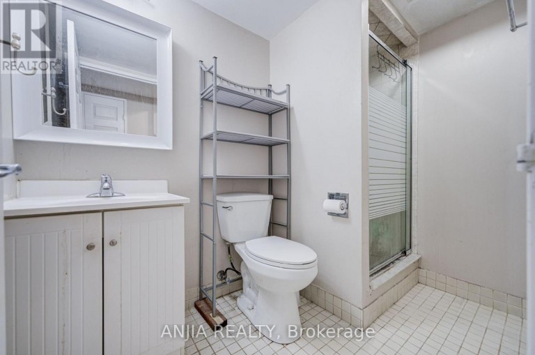 401 - 255 BAMBURGH CIRCLE, Toronto (Steeles), Ontario, M1W3T6
