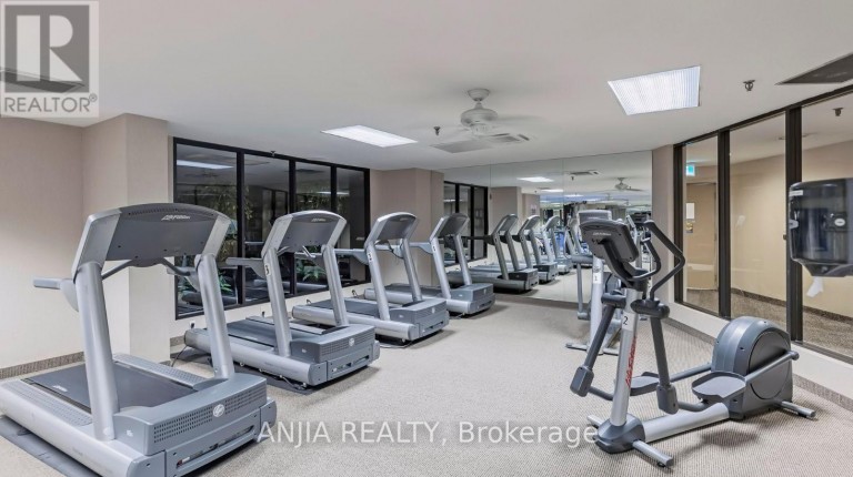 401 - 255 BAMBURGH CIRCLE, Toronto (Steeles), Ontario, M1W3T6