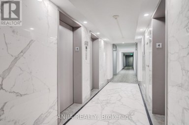 401 - 255 BAMBURGH CIRCLE Toronto (Steeles) Ontario photo 6
