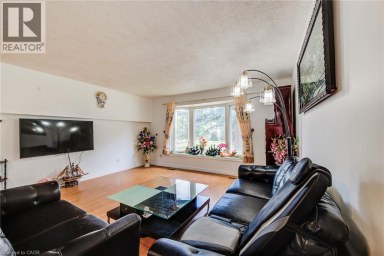 282 DRIFTWOOD Drive Kitchener Ontario photo 11