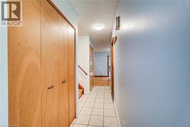 282 DRIFTWOOD Drive Kitchener Ontario photo 4