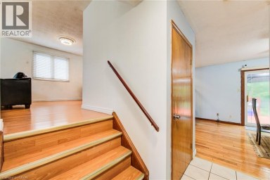 282 DRIFTWOOD Drive Kitchener Ontario photo 5