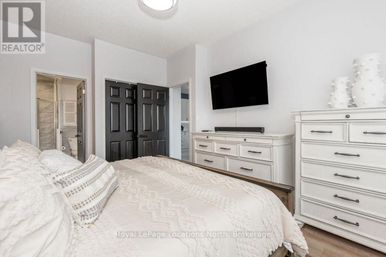 14 BERKSHIRE AVENUE, Wasaga Beach, Ontario, L9Z0G3