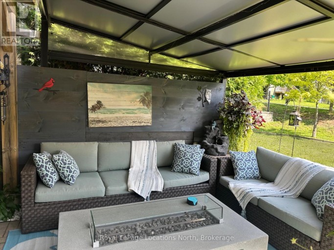 14 BERKSHIRE AVENUE, Wasaga Beach, Ontario, L9Z0G3