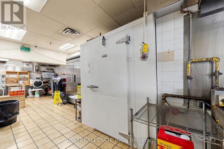 1520 MAIN STREET W, Hamilton (Ainslie Wood), Ontario, L8S1E3