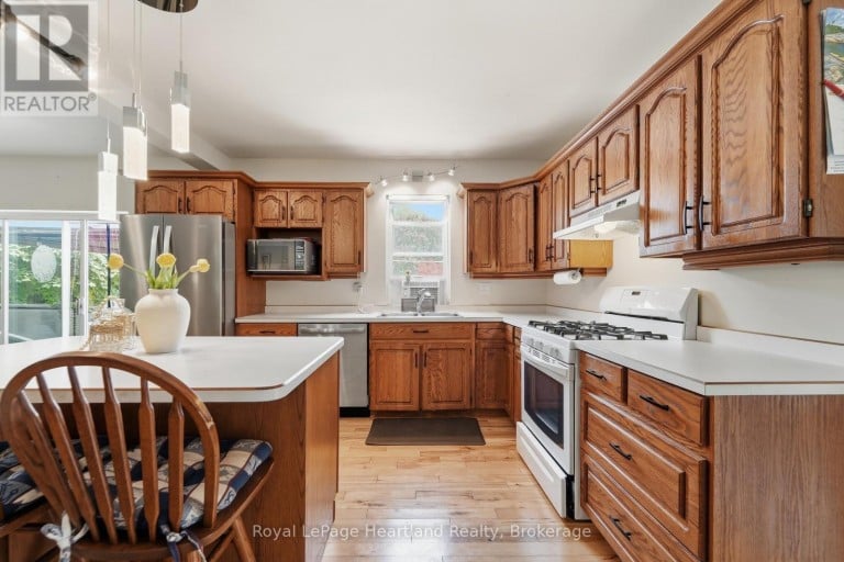 187 CAMERON STREET, Goderich (Goderich (Town)), Ontario, N7A3K9