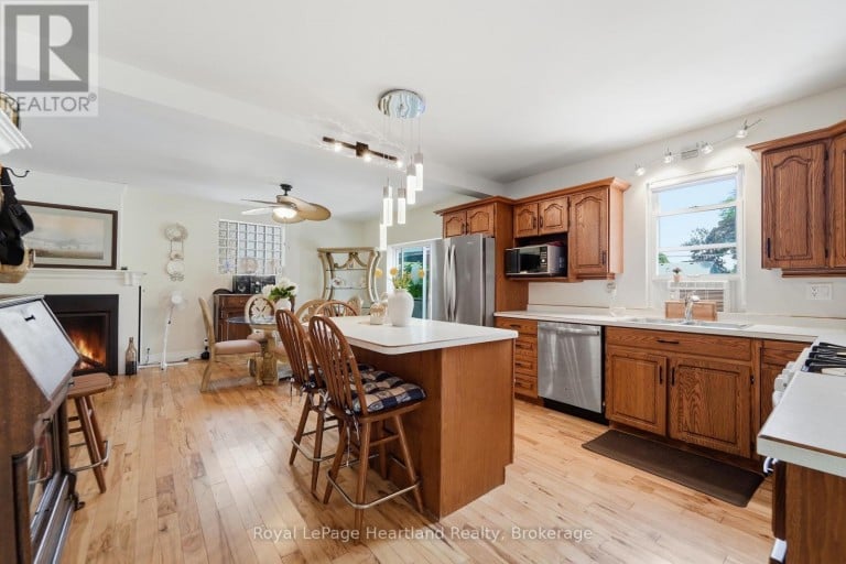 187 CAMERON STREET, Goderich (Goderich (Town)), Ontario, N7A3K9