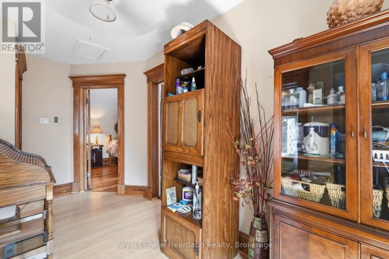 187 CAMERON STREET, Goderich (Goderich (Town)), Ontario, N7A3K9
