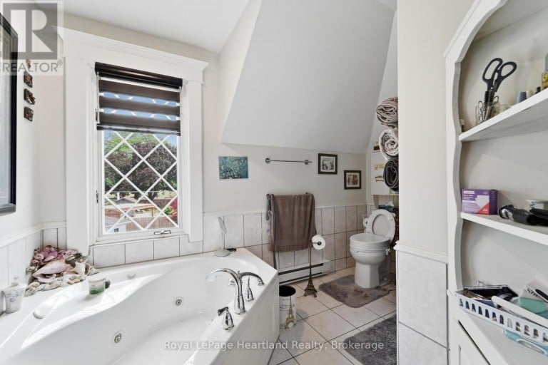 187 CAMERON STREET, Goderich (Goderich (Town)), Ontario, N7A3K9
