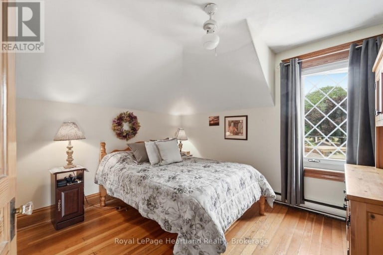187 CAMERON STREET, Goderich (Goderich (Town)), Ontario, N7A3K9