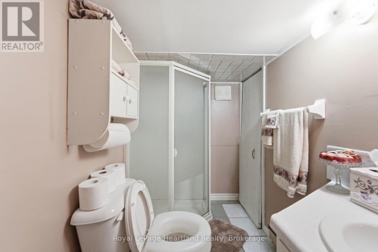 187 CAMERON STREET, Goderich (Goderich (Town)), Ontario, N7A3K9