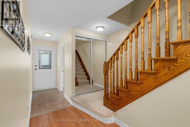 769 PLAYTER CRESCENT Newmarket (Armitage) Ontario photo 2