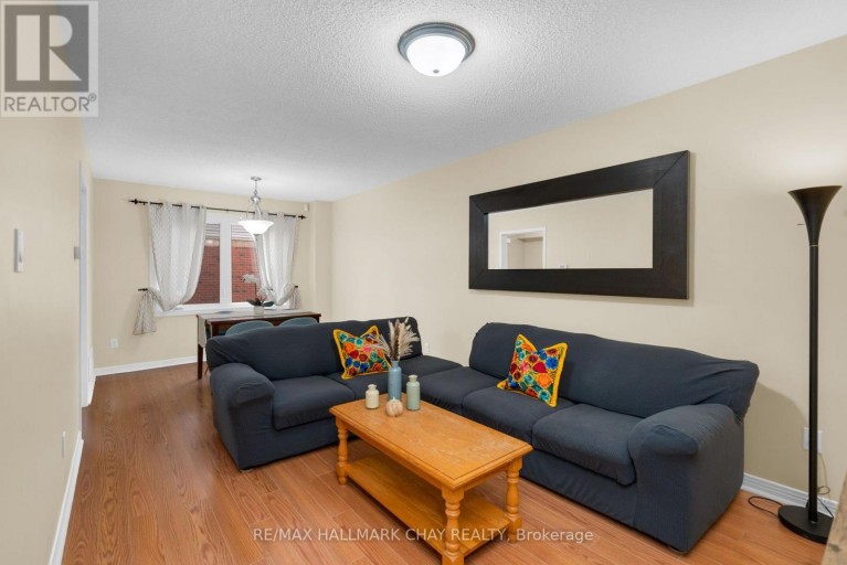 769 PLAYTER CRESCENT, Newmarket (Armitage), Ontario, L3X1W7